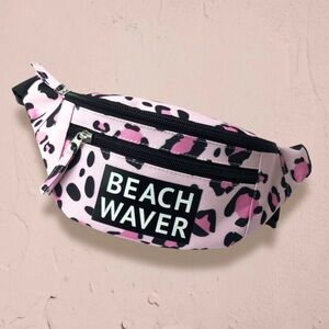 5/$25 Beachwaver (NIB) Pink Catwalk Fanny pack MSRP $25